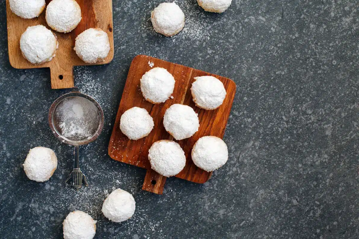 Plate of Mexican Wedding Cookies