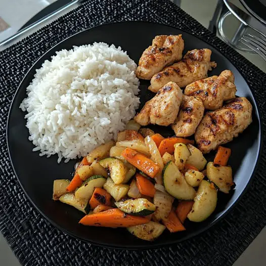 Epic Garlic Butter Chicken with Veggie Medley & Fluffy Rice